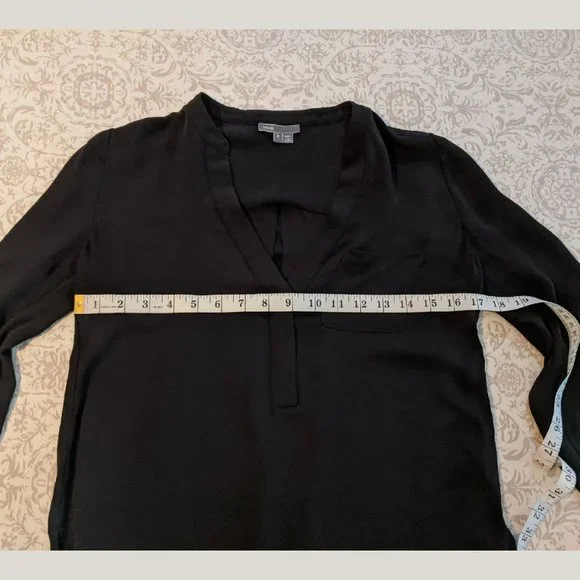VINCE Black Rib Trim Half Placket Silk Popover Blouse Size 2 - Picture 9 of 13